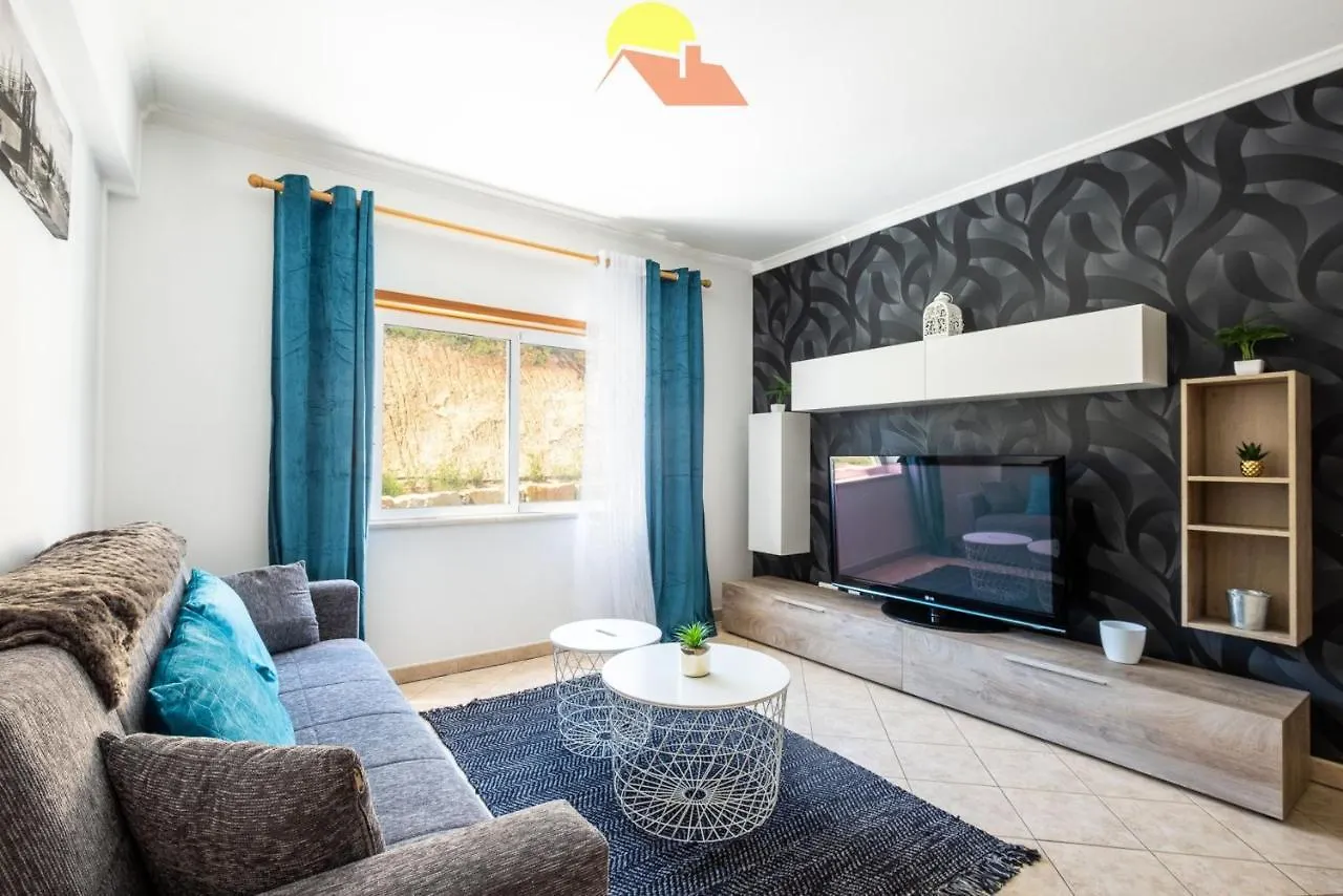 #091 Spacious & Cozy Flat Oldtown 5M Beach Albufeira