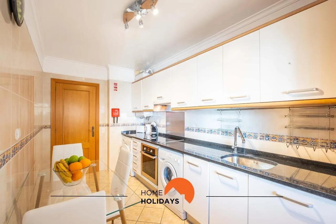 Apartment #091 Spacious & Cozy Flat Oldtown 5M Beach Albufeira