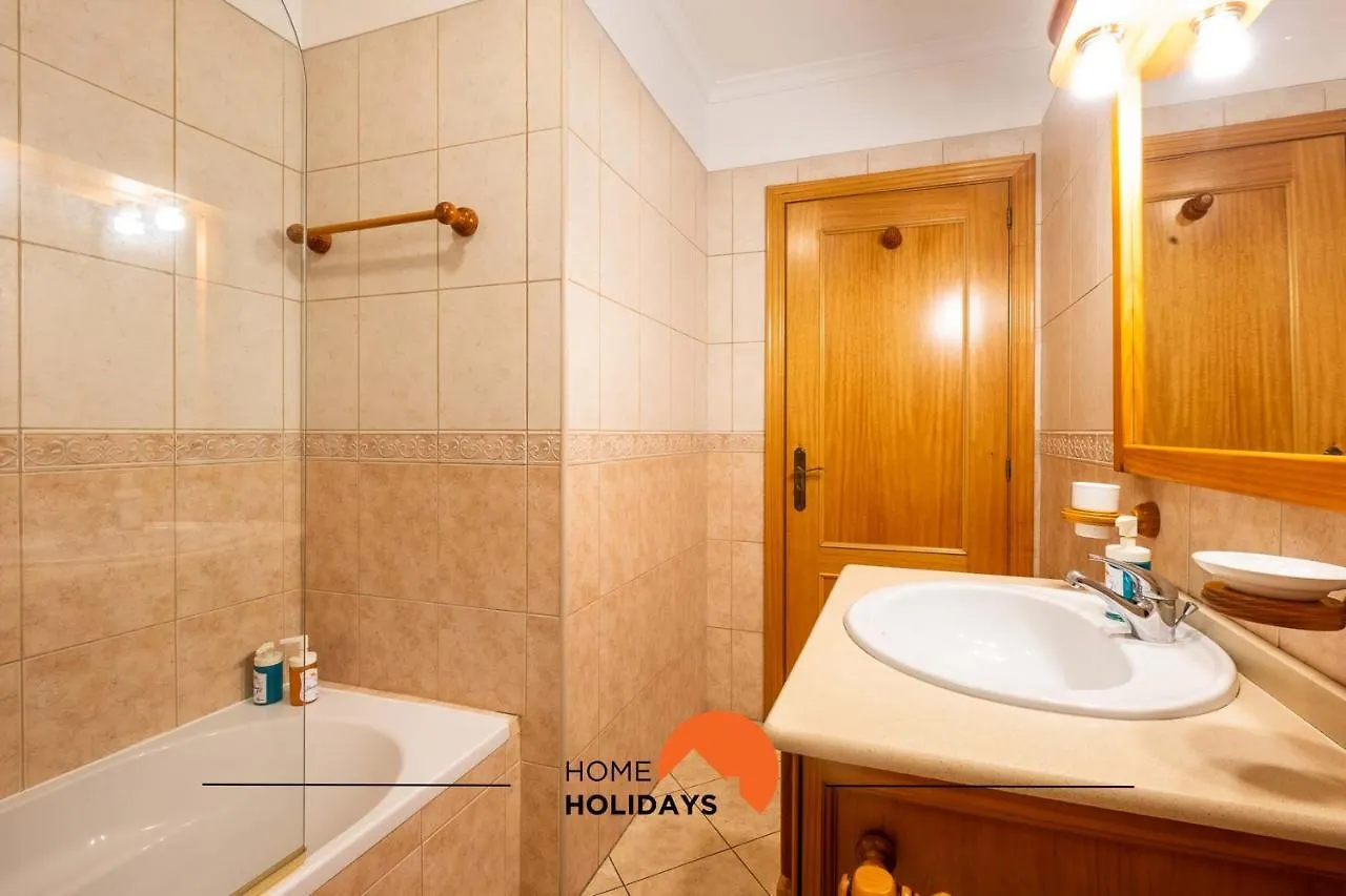 #091 Spacious & Cozy Flat Oldtown 5M Beach Albufeira Portugal